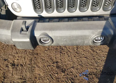 2016 Jeep Wrangler Unlimited Sport z USA, uszkodzony, nr VIN 1C4BJWDG5GL196820